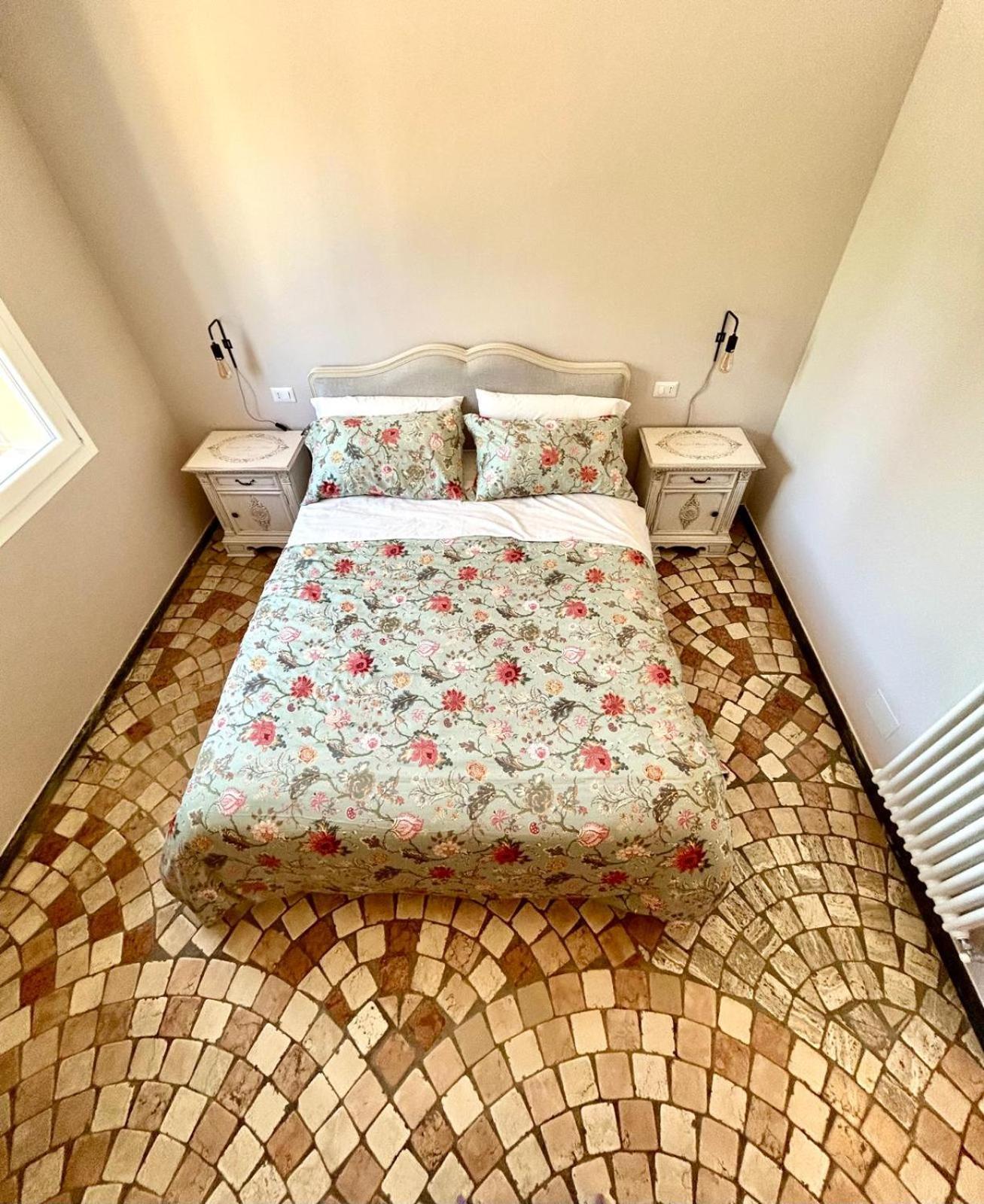 Al Civico 73 Bed & Breakfast Карпи Екстериор снимка